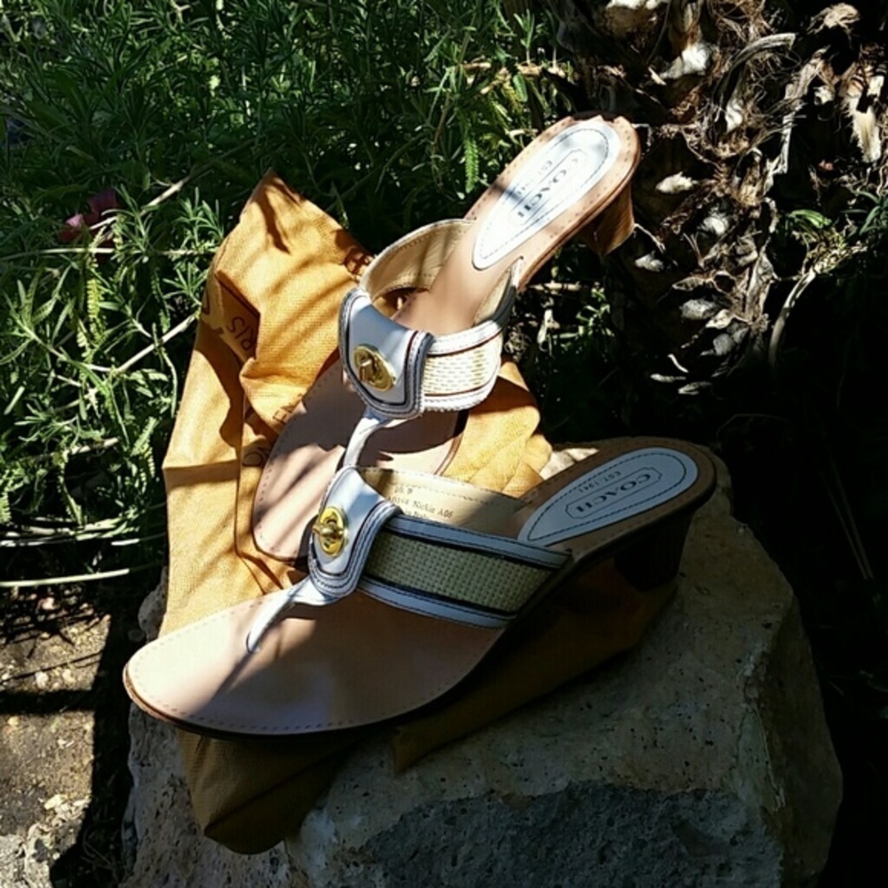 Coach Nickie Sandal White - Picture 3 of 6
